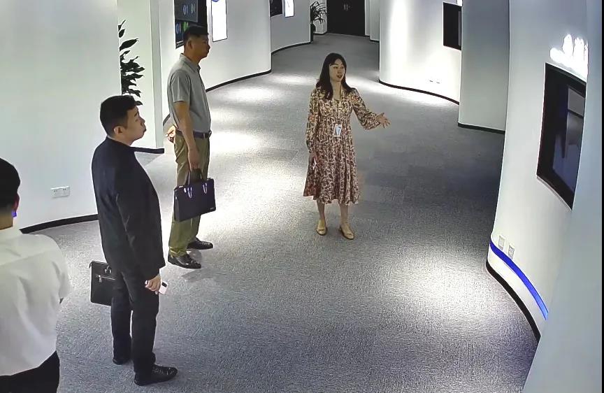 吉林省高?？萍汲晒D(zhuǎn)化促進(jìn)會(huì)副秘書長付巖蒞臨健培科技考察調(diào)研